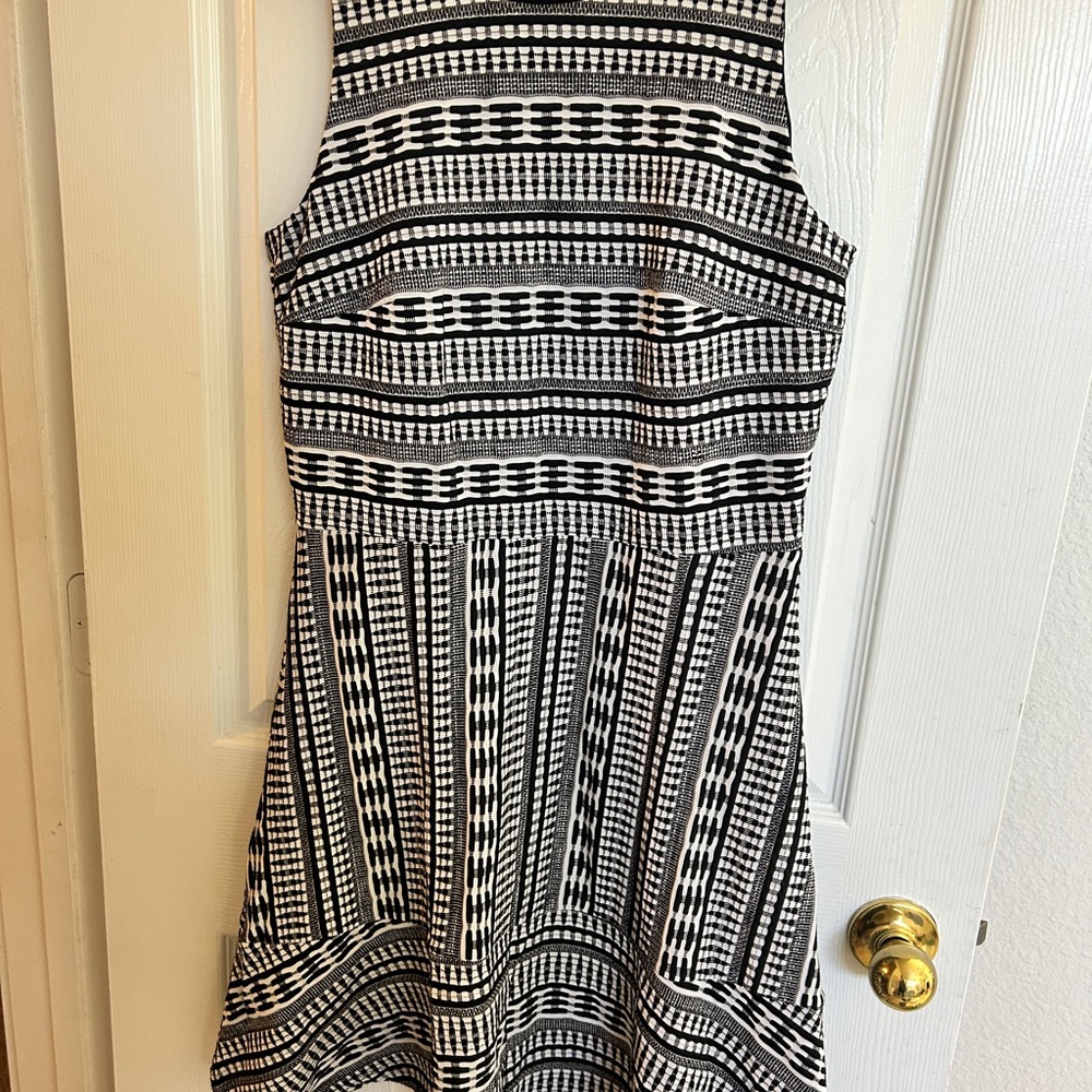 Black and White Striped Sleeveless Dress